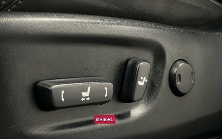 Toyota Land Cruiser Prado 150 рестайлинг 2, 2021 год, 6 299 000 рублей, 19 фотография