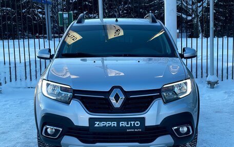 Renault Sandero II рестайлинг, 2019 год, 1 179 000 рублей, 2 фотография