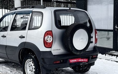 Chevrolet Niva I рестайлинг, 2012 год, 509 000 рублей, 7 фотография