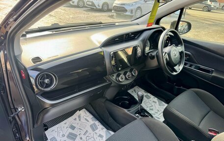 Toyota Vitz, 2018 год, 1 099 000 рублей, 14 фотография