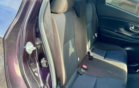 Toyota Vitz, 2018 год, 1 099 000 рублей, 20 фотография