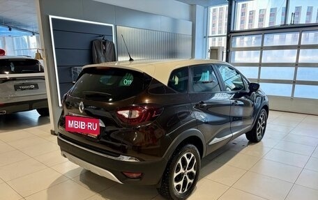 Renault Kaptur I рестайлинг, 2018 год, 1 349 000 рублей, 4 фотография