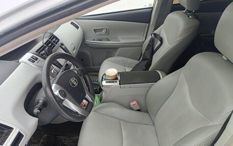 Toyota Prius v (+) I (ZVW40/41) рестайлинг, 2011 год, 1 320 000 рублей, 12 фотография