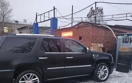 Cadillac Escalade III, 2011 год, 2 700 000 рублей, 6 фотография