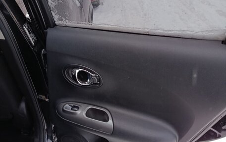 Nissan Juke II, 2016 год, 980 000 рублей, 10 фотография