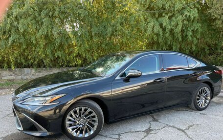 Lexus ES VII, 2024 год, 330 000 000 рублей, 14 фотография