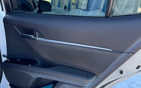 Toyota Camry, 2020 год, 3 275 000 рублей, 8 фотография