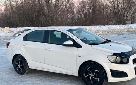 Chevrolet Aveo III, 2012 год, 570 000 рублей, 3 фотография