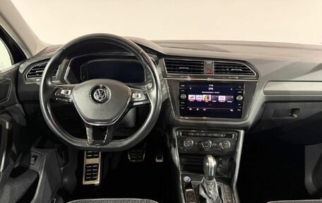 Volkswagen Tiguan II, 2019 год, 2 790 000 рублей, 9 фотография