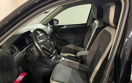 Volkswagen Tiguan II, 2019 год, 2 790 000 рублей, 13 фотография