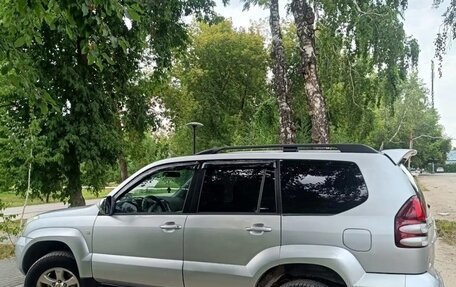 Toyota Land Cruiser Prado 120 рестайлинг, 2004 год, 1 650 000 рублей, 4 фотография