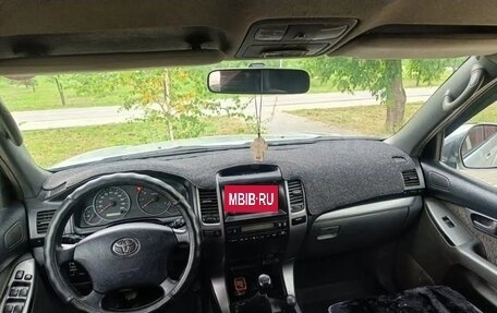 Toyota Land Cruiser Prado 120 рестайлинг, 2004 год, 1 650 000 рублей, 11 фотография