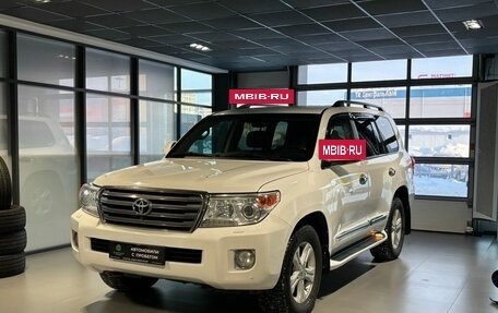 Toyota Land Cruiser 200, 2014 год, 3 700 000 рублей, 3 фотография