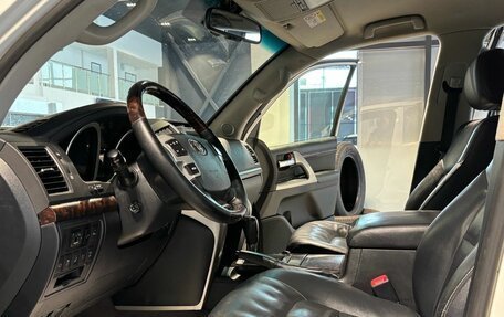 Toyota Land Cruiser 200, 2014 год, 3 700 000 рублей, 7 фотография