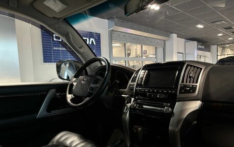 Toyota Land Cruiser 200, 2014 год, 3 700 000 рублей, 9 фотография