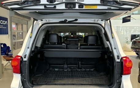 Toyota Land Cruiser 200, 2014 год, 3 700 000 рублей, 16 фотография