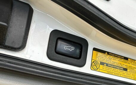 Toyota Land Cruiser 200, 2014 год, 3 700 000 рублей, 33 фотография