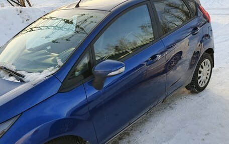 Ford Fiesta, 2015 год, 850 000 рублей, 7 фотография