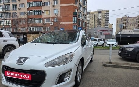 Peugeot 308 II, 2011 год, 750 000 рублей, 3 фотография