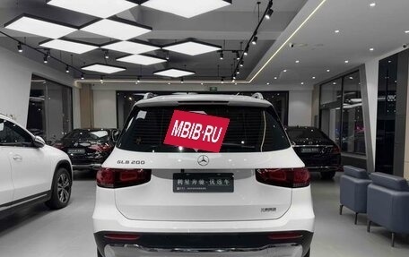 Mercedes-Benz GLB, 2021 год, 1 980 000 рублей, 5 фотография