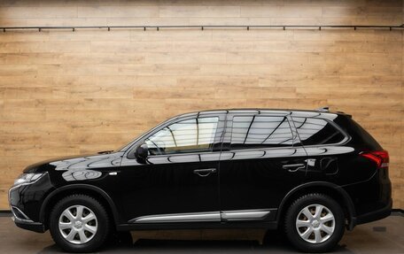 Mitsubishi Outlander III рестайлинг 3, 2017 год, 1 480 000 рублей, 6 фотография