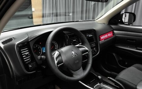 Mitsubishi Outlander III рестайлинг 3, 2017 год, 1 480 000 рублей, 11 фотография