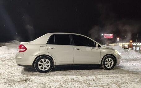 Nissan Tiida, 2008 год, 700 000 рублей, 1 фотография