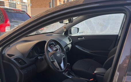 Hyundai Solaris II рестайлинг, 2015 год, 655 000 рублей, 7 фотография