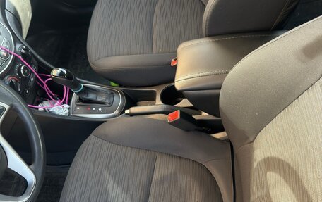 Hyundai Solaris II рестайлинг, 2015 год, 655 000 рублей, 9 фотография