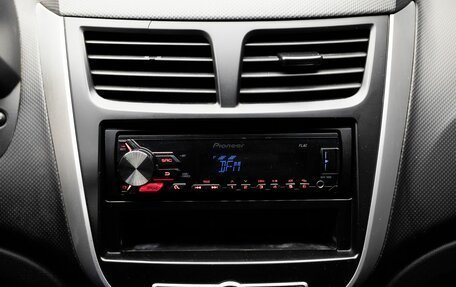 Hyundai Solaris II рестайлинг, 2012 год, 960 000 рублей, 16 фотография