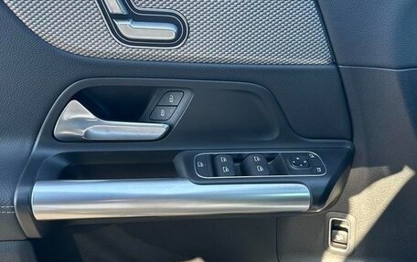 Mercedes-Benz GLA, 2022 год, 2 000 000 рублей, 7 фотография