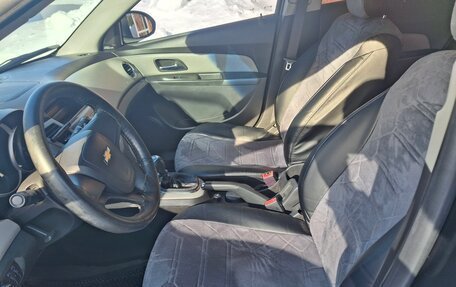 Chevrolet Cruze II, 2011 год, 720 000 рублей, 13 фотография