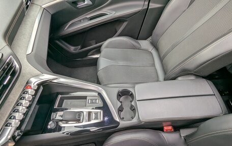 Peugeot 5008 II, 2022 год, 2 390 000 рублей, 16 фотография