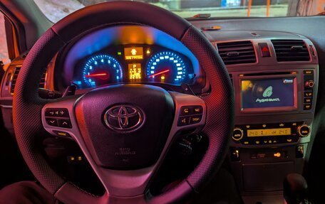 Toyota Avensis III рестайлинг, 2012 год, 1 380 000 рублей, 12 фотография