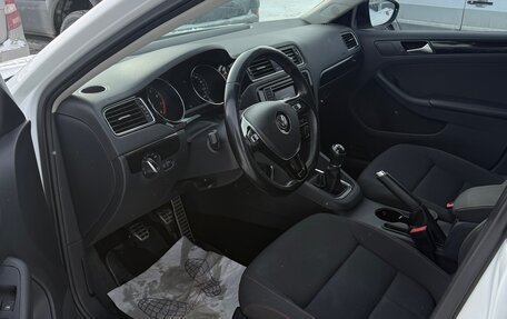 Volkswagen Jetta VI, 2017 год, 1 600 000 рублей, 12 фотография