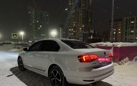 Volkswagen Jetta VI, 2017 год, 1 600 000 рублей, 10 фотография