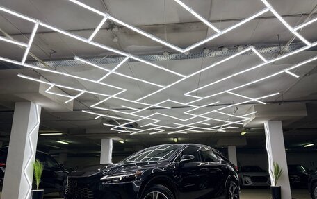 Lexus RX IV рестайлинг, 2025 год, 7 500 000 рублей, 3 фотография