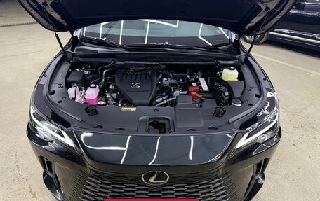 Lexus RX IV рестайлинг, 2025 год, 7 500 000 рублей, 40 фотография