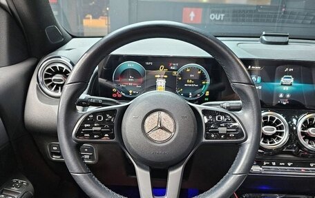 Mercedes-Benz GLB, 2021 год, 2 300 000 рублей, 9 фотография