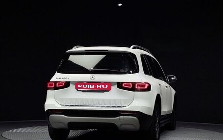 Mercedes-Benz GLB, 2021 год, 2 300 000 рублей, 4 фотография