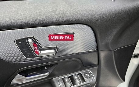 Mercedes-Benz GLB, 2021 год, 2 300 000 рублей, 6 фотография