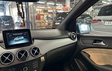 Mercedes-Benz B-Класс, 2014 год, 1 730 000 рублей, 15 фотография