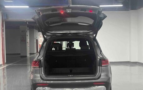 Mercedes-Benz GLB, 2022 год, 2 165 000 рублей, 13 фотография