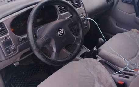 Nissan Primera II рестайлинг, 2001 год, 85 000 рублей, 5 фотография