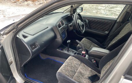 Nissan Primera II рестайлинг, 2000 год, 380 000 рублей, 2 фотография