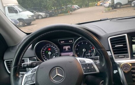 Mercedes-Benz GL-Класс, 2014 год, 3 300 000 рублей, 17 фотография