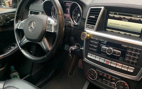 Mercedes-Benz GL-Класс, 2014 год, 3 300 000 рублей, 16 фотография