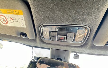 Toyota Yaris, 2020 год, 1 400 000 рублей, 6 фотография