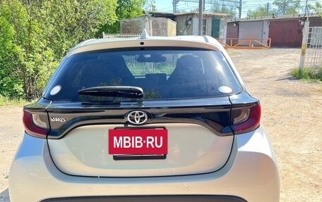 Toyota Yaris, 2020 год, 1 400 000 рублей, 13 фотография