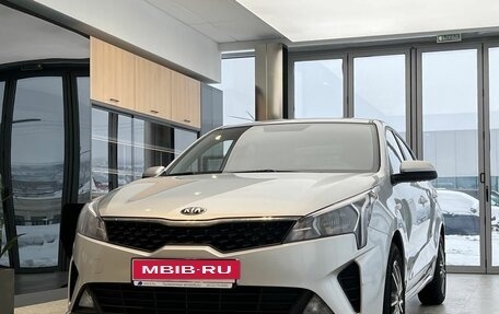 KIA Rio IV, 2021 год, 1 799 000 рублей, 3 фотография